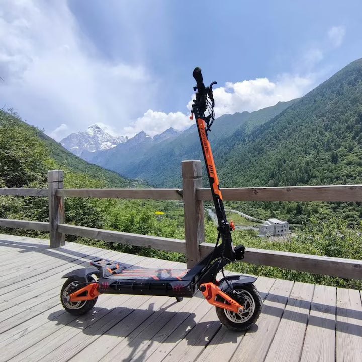 Trotineta electrica KuKirin G3 Pro Dual Drive Off-Road Electric Scooter, autonomie max 80Km, motor 2x1200W, acumulator 52V 23.2Ah