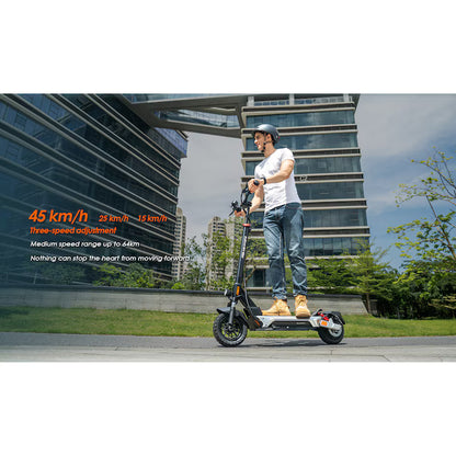 Trotinetă Electrică KuKirin M4 Max 800W, Până la 45 km/h, Autonomie Până la 64 km, Baterie 18.2Ah, Pliabilă, Neagră